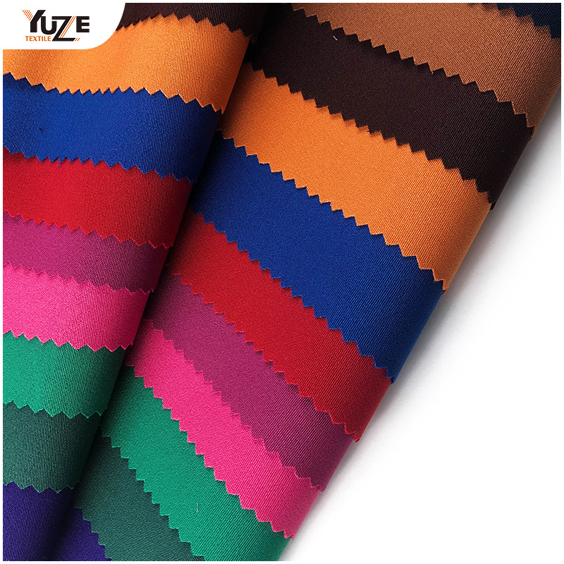 YZW-010089-4 باربی